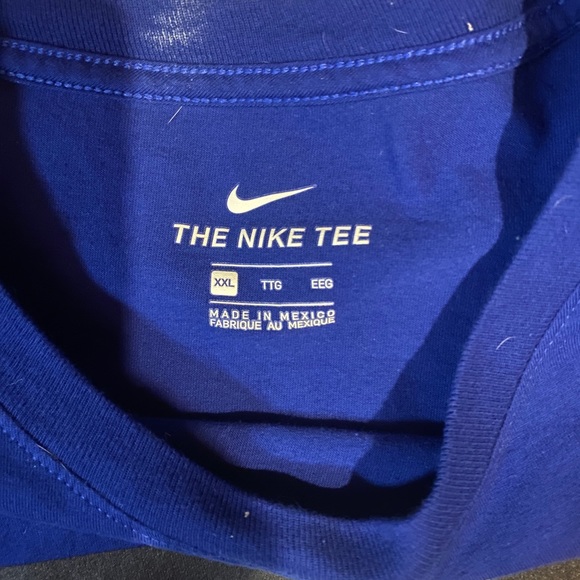 The Nike Tee Blue Swoosh Label T Shirt - Picture 3 of 6